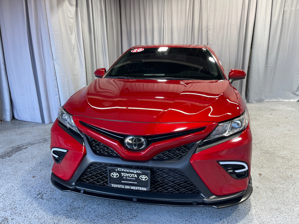 2020 Toyota Camry SE 44