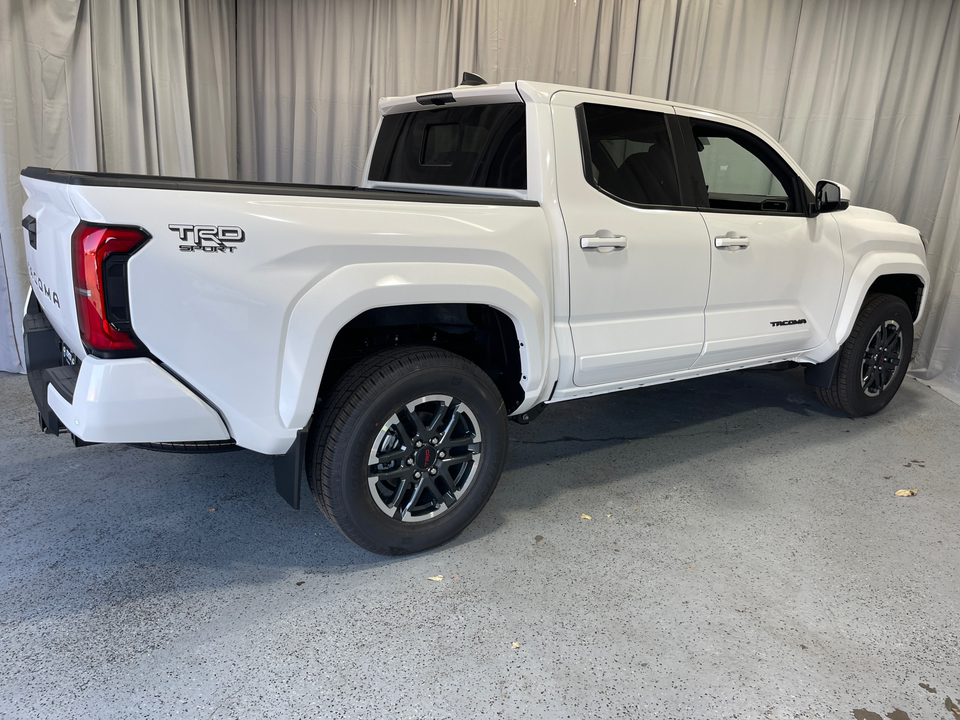 2024 Toyota Tacoma TRD Sport 11