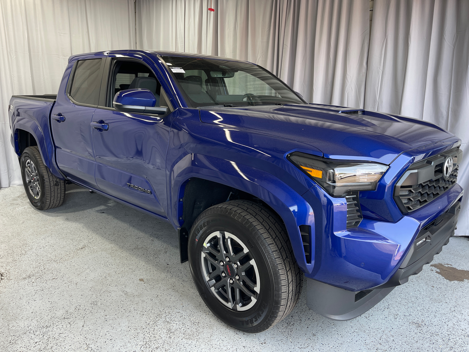 2024 Toyota Tacoma TRD Sport 13