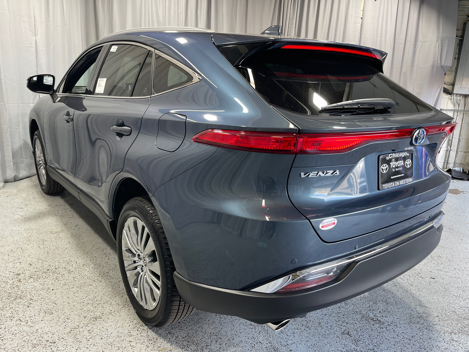 2024 Toyota Venza XLE 5