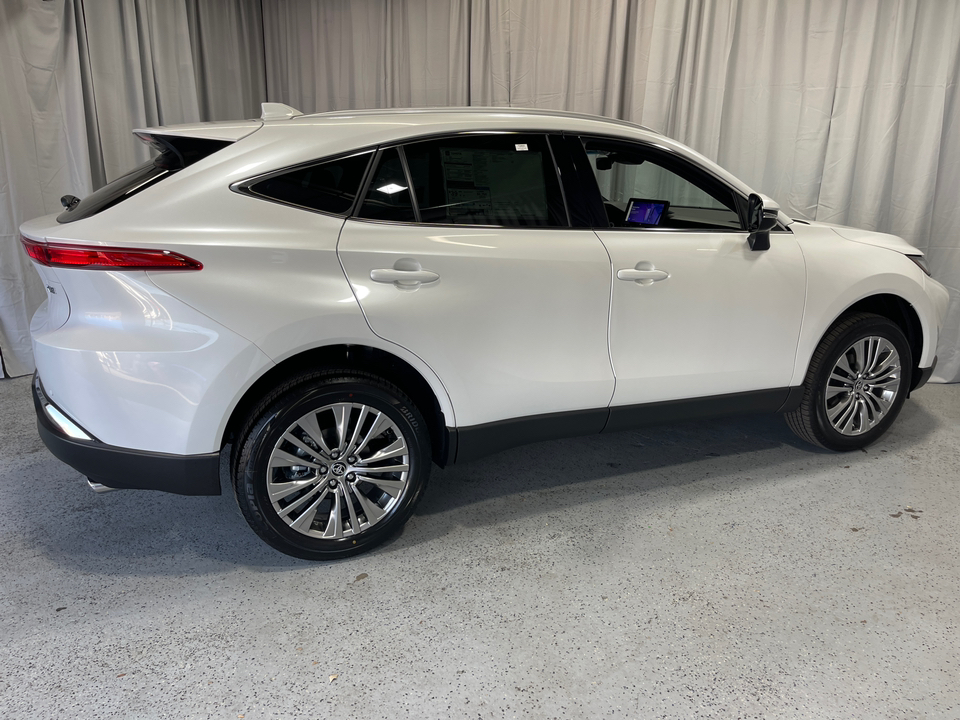 2024 Toyota Venza XLE 46