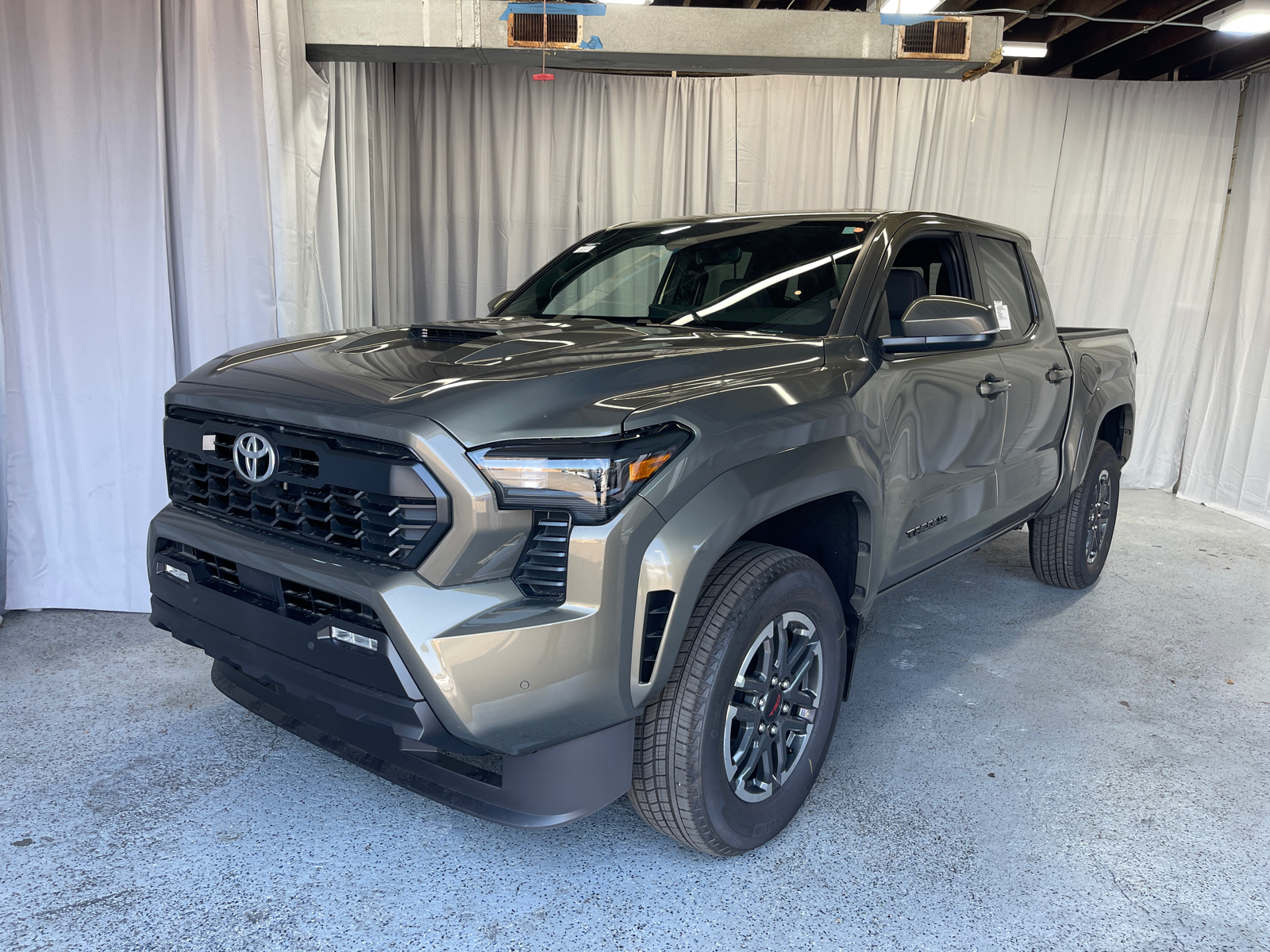 2024 Toyota Tacoma TRD Sport 1