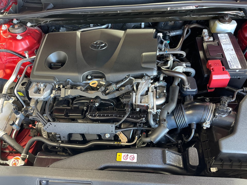 2019 Toyota Camry SE 36