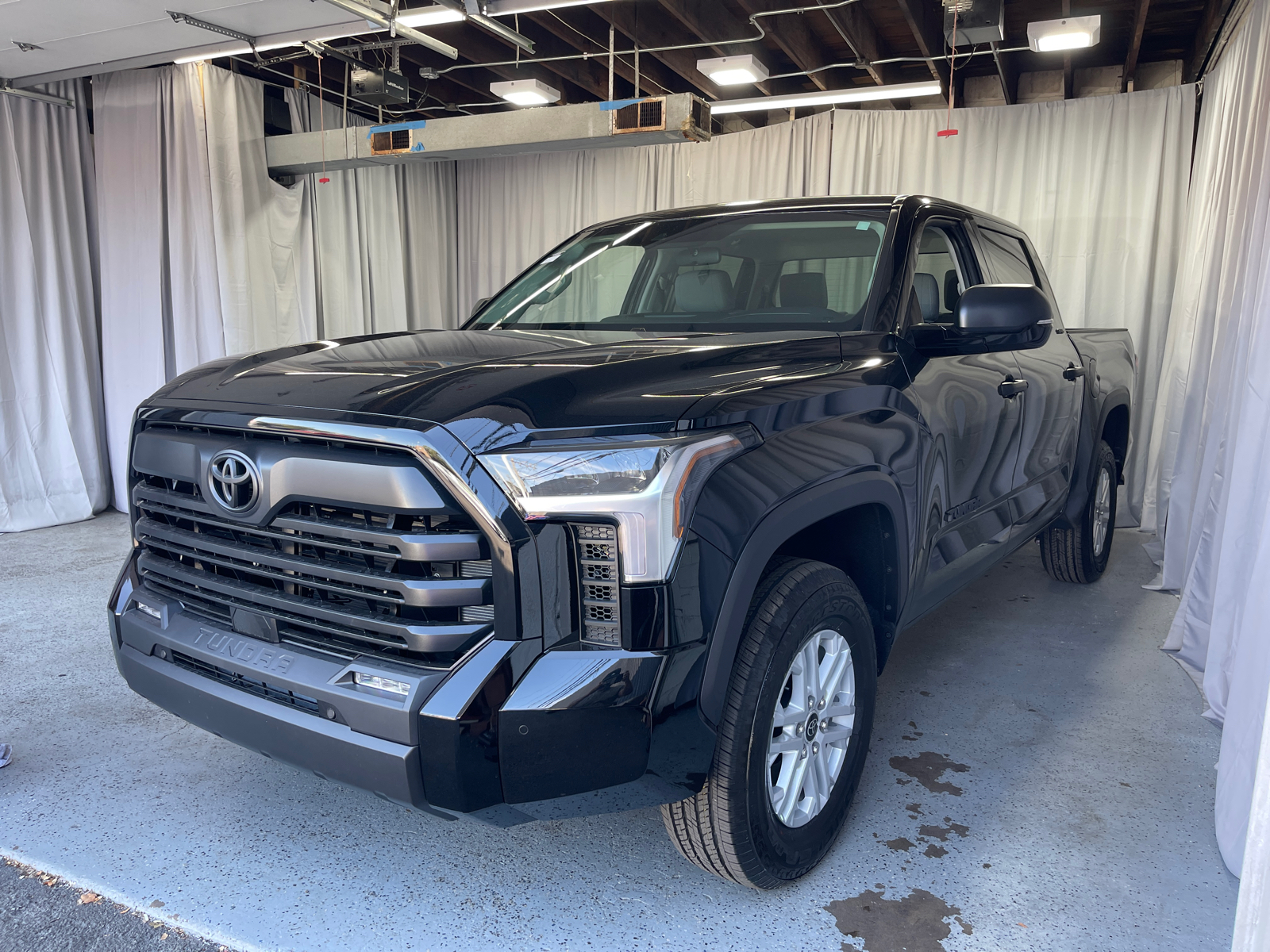 2024 Toyota Tundra SR5 1