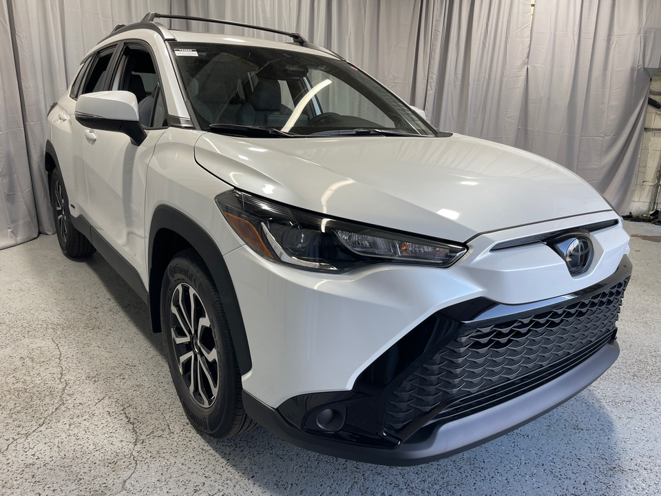 2024 Toyota Corolla Cross Hybrid SE 13