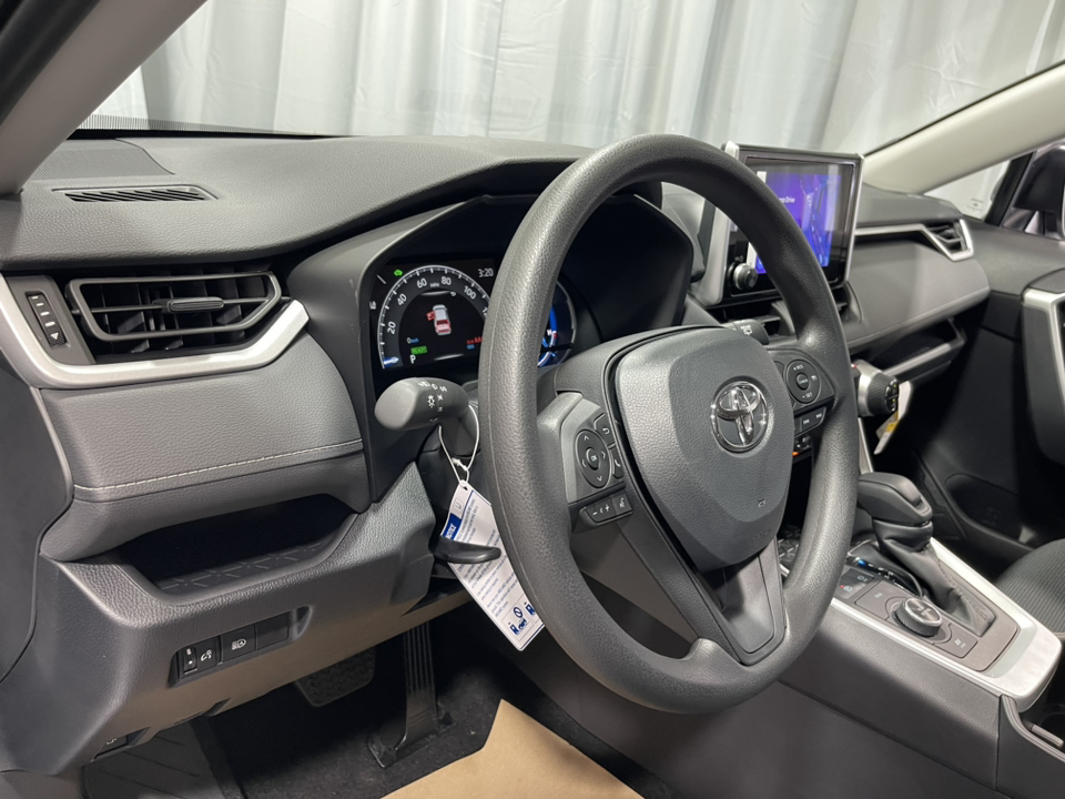 2024 Toyota RAV4 Hybrid LE 2