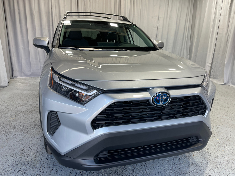 2024 Toyota RAV4 Hybrid XLE 15