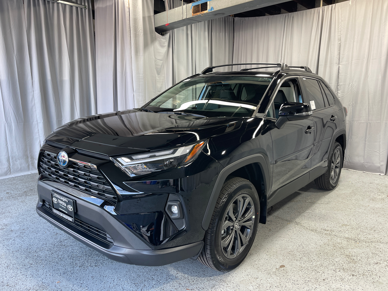 2024 Toyota RAV4 Hybrid XLE Premium 1