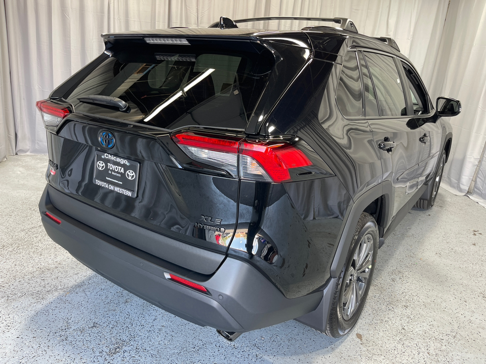 2024 Toyota RAV4 Hybrid XLE Premium 9