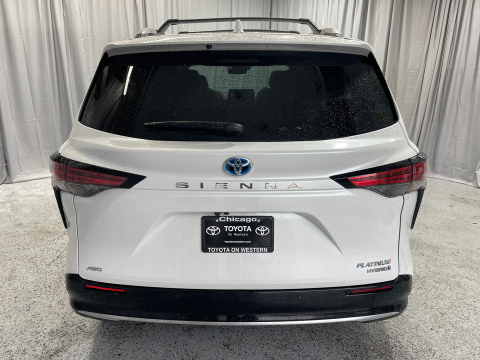 2024 Toyota Sienna Platinum 7