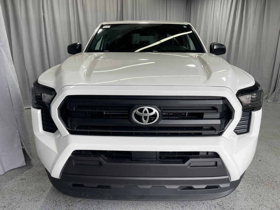 2024 Toyota Tacoma SR 12