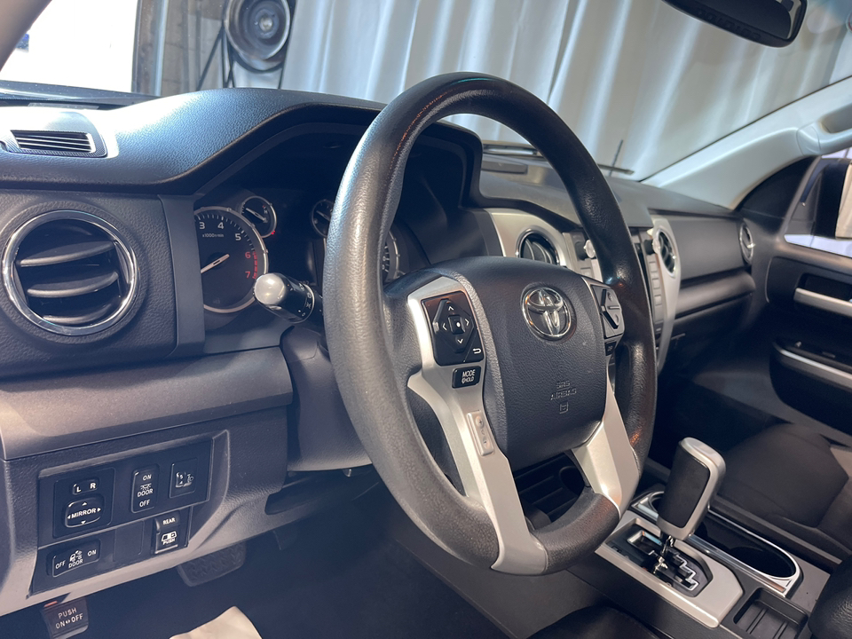 2014 Toyota Tundra SR5 2