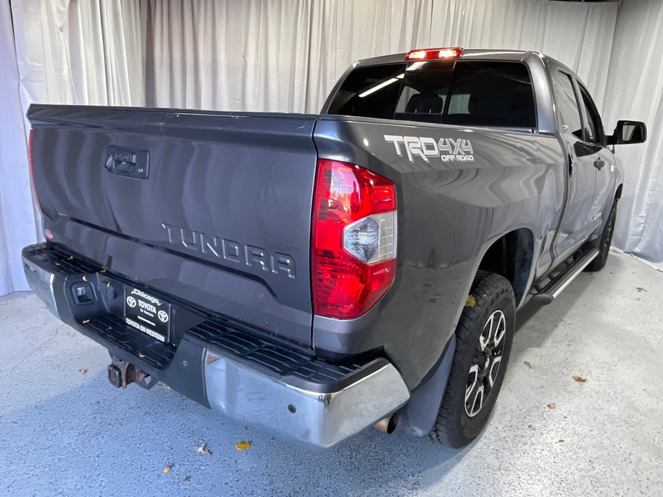 2014 Toyota Tundra SR5 9