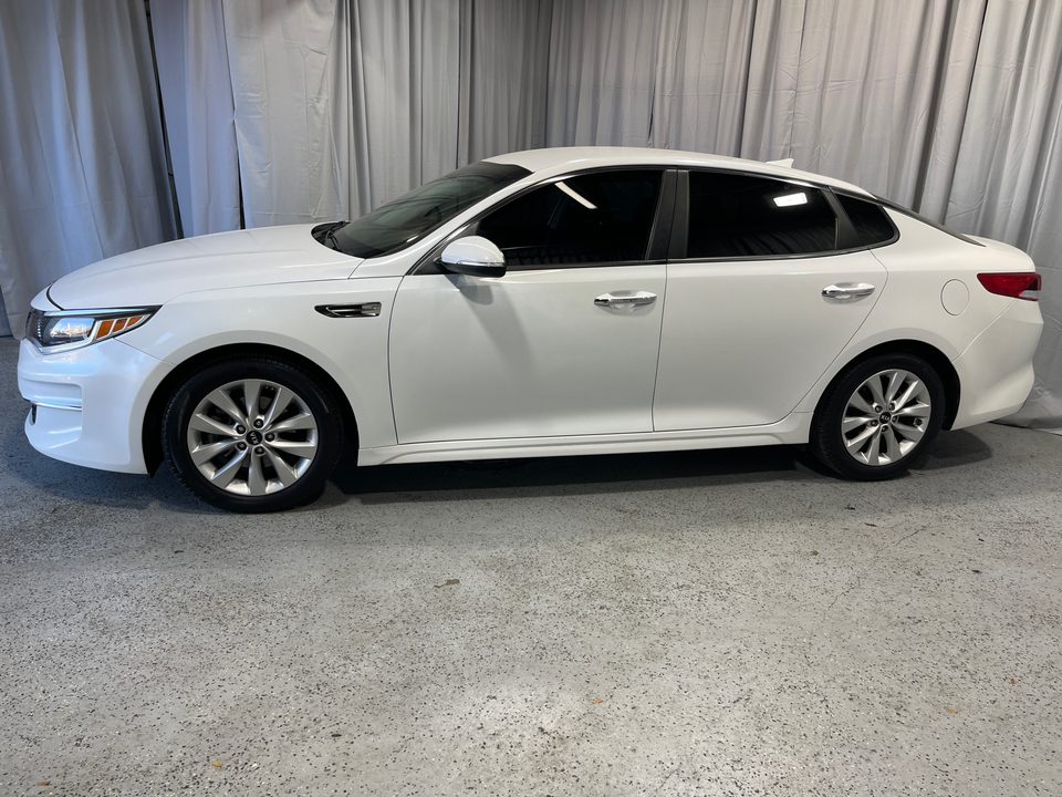 2018 Kia Optima LX 3