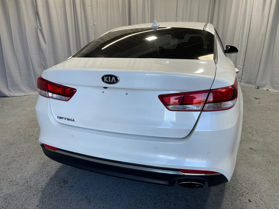 2018 Kia Optima LX 7