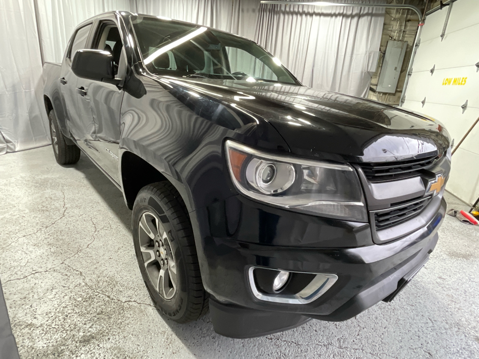 2019 Chevrolet Colorado Z71 11