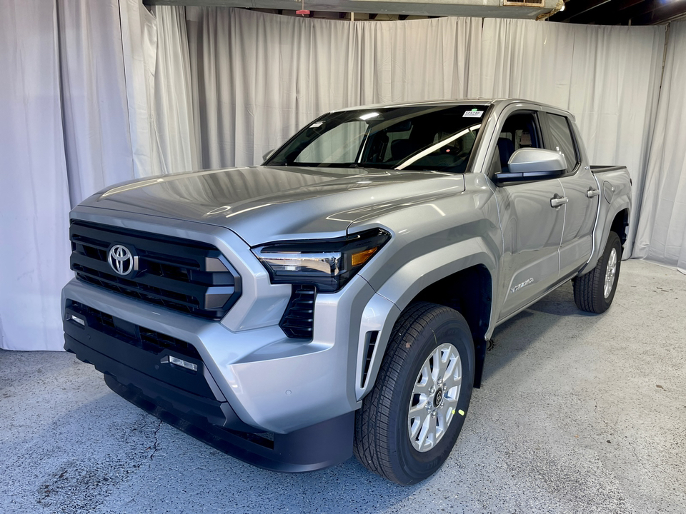 2024 Toyota Tacoma SR5 1