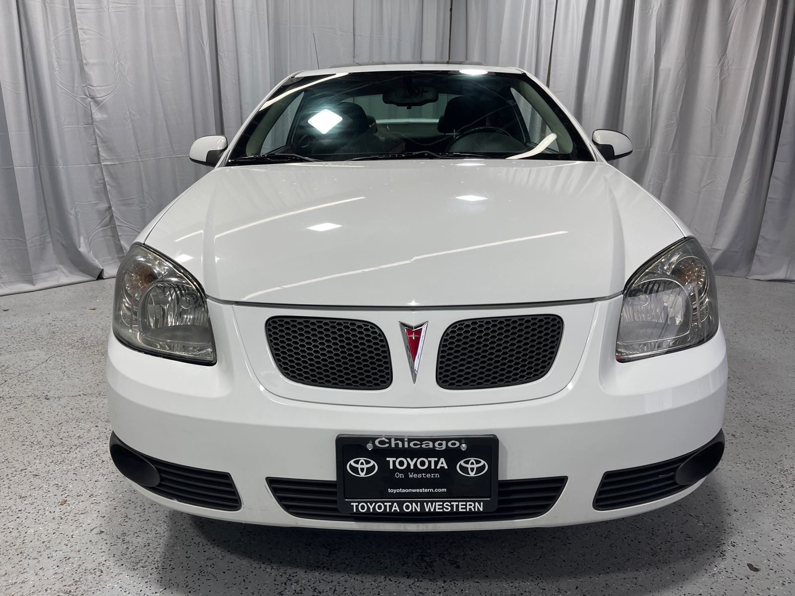 2009 Pontiac G5 Base 2