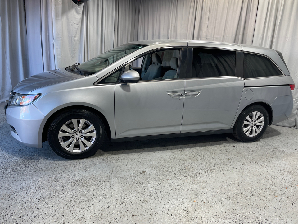 2016 Honda Odyssey SE 3