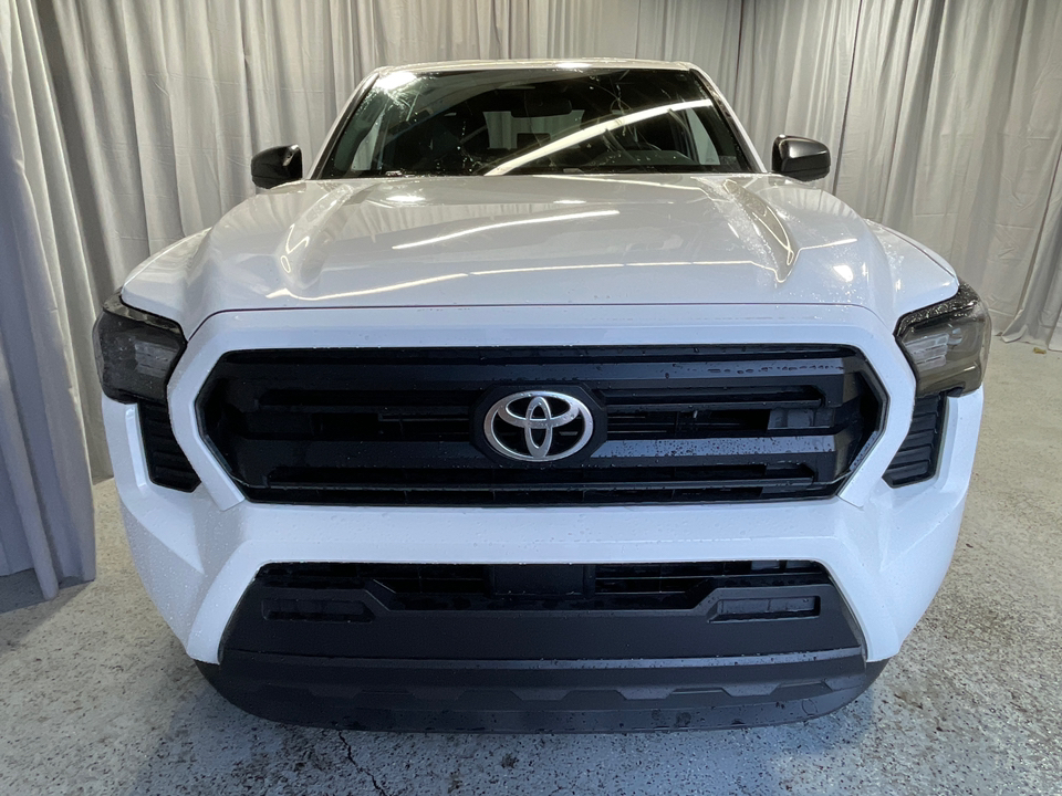 2024 Toyota Tacoma SR 13