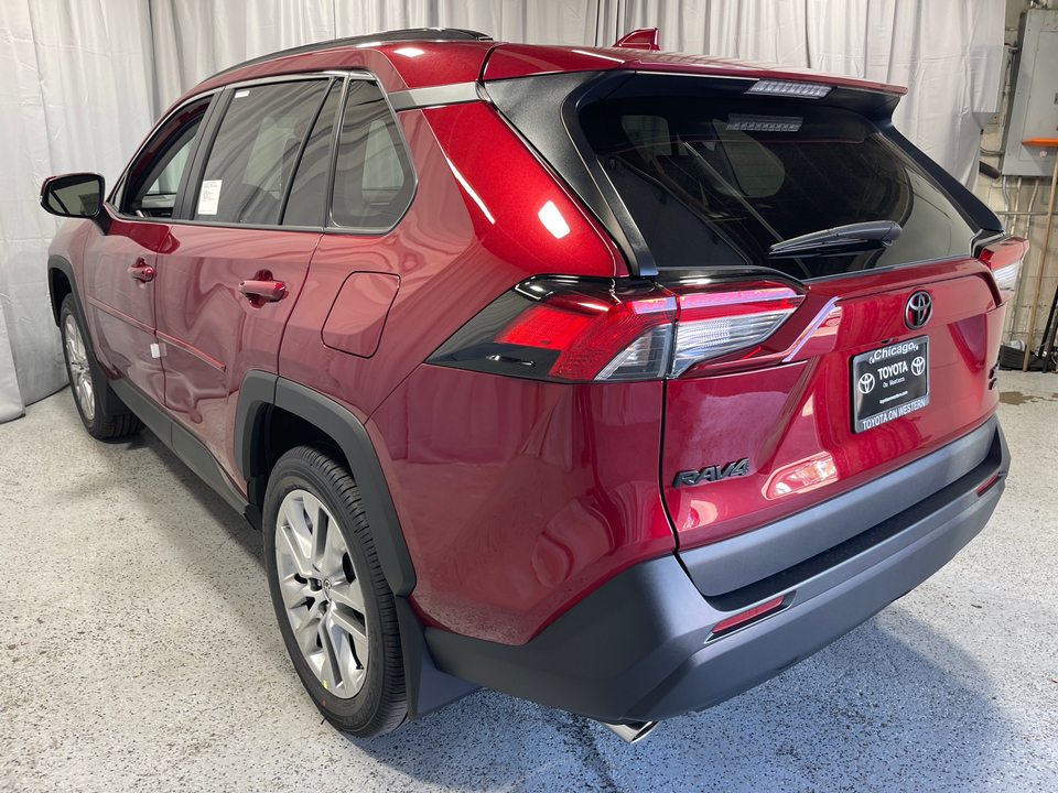 2024 Toyota RAV4 XLE Premium 5