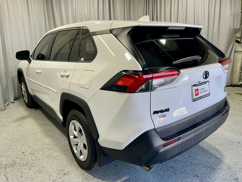 2024 Toyota RAV4 LE 5