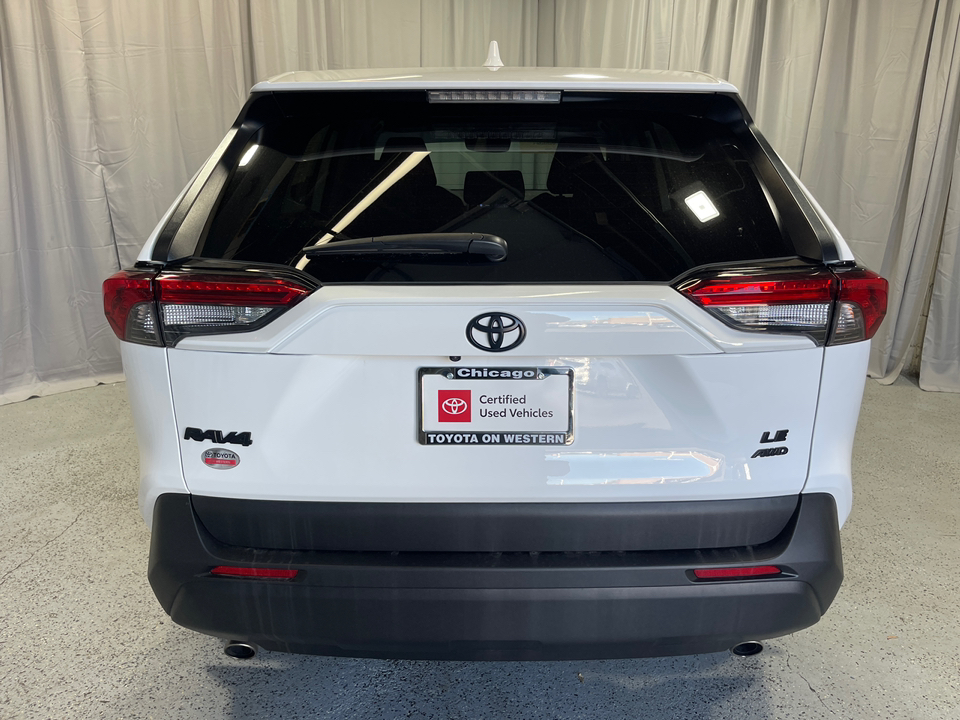 2024 Toyota RAV4 LE 7