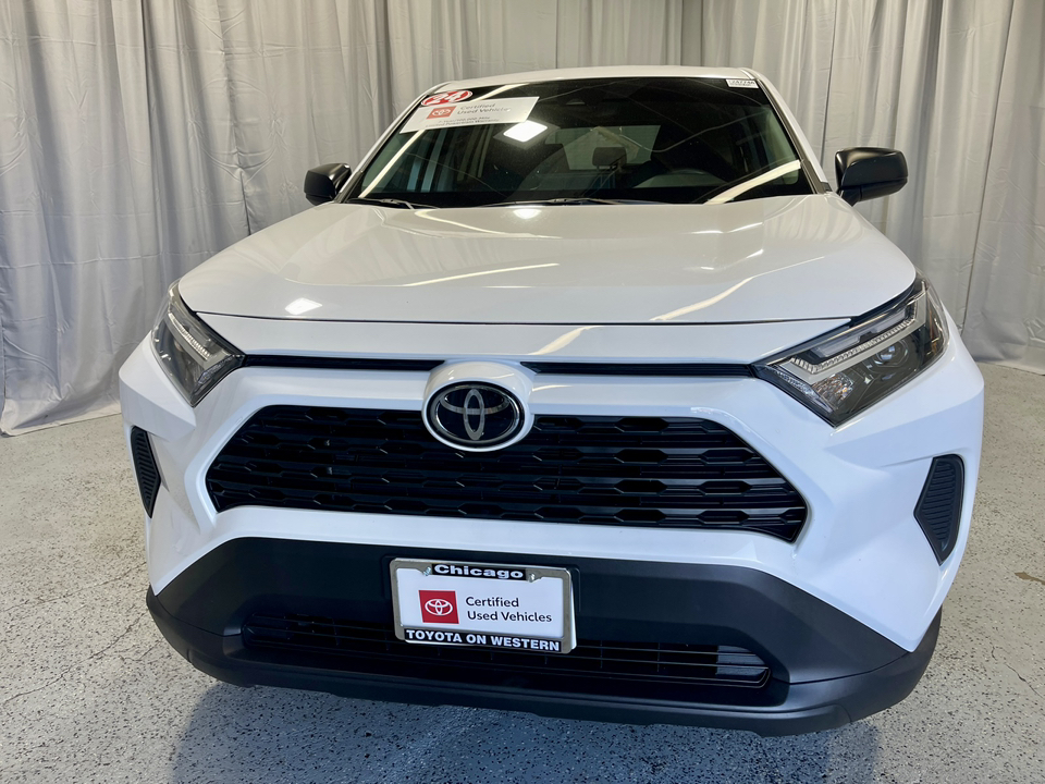 2024 Toyota RAV4 LE 15