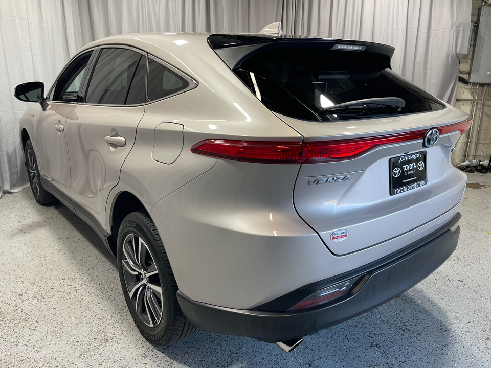 2021 Toyota Venza LE 8