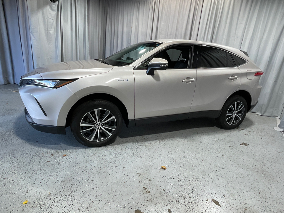 2021 Toyota Venza LE 10