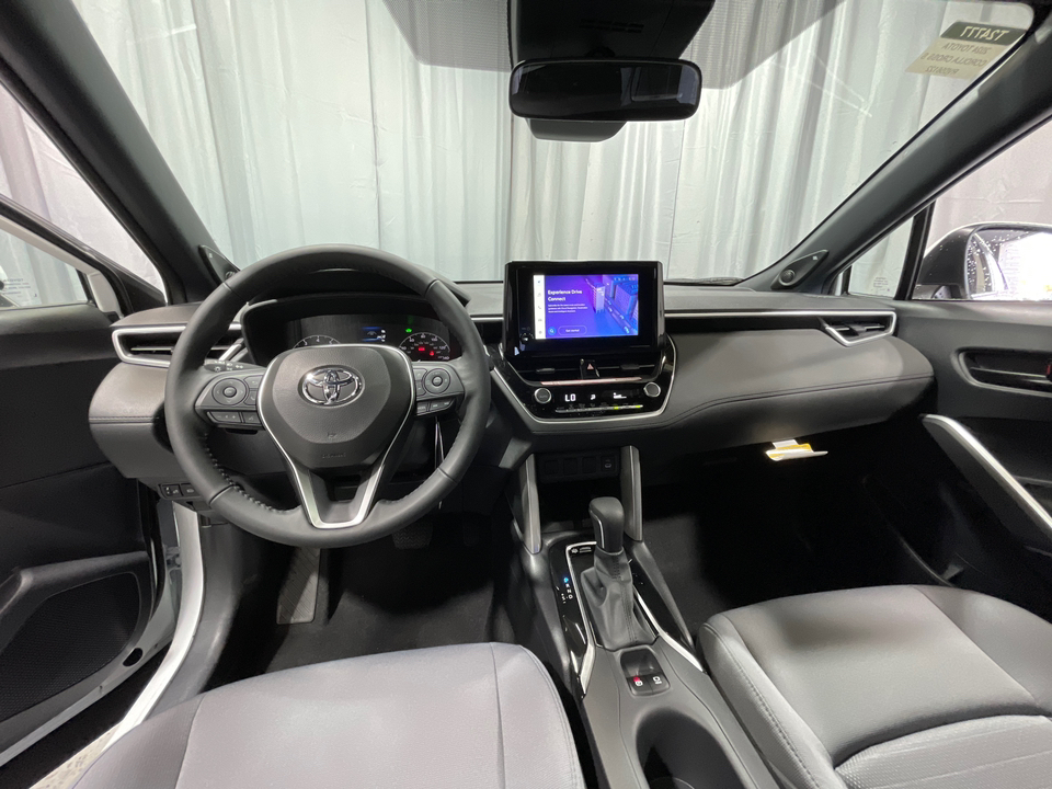 2024 Toyota Corolla Cross Hybrid SE 10