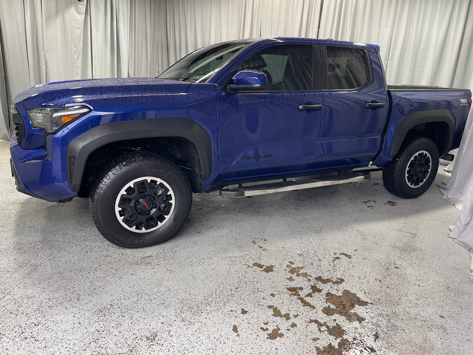 2024 Toyota Tacoma TRD Off-Road 11