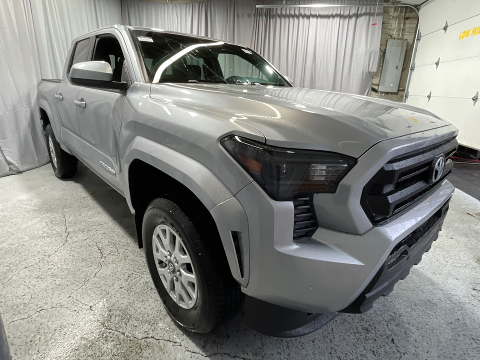 2024 Toyota Tacoma SR5 13