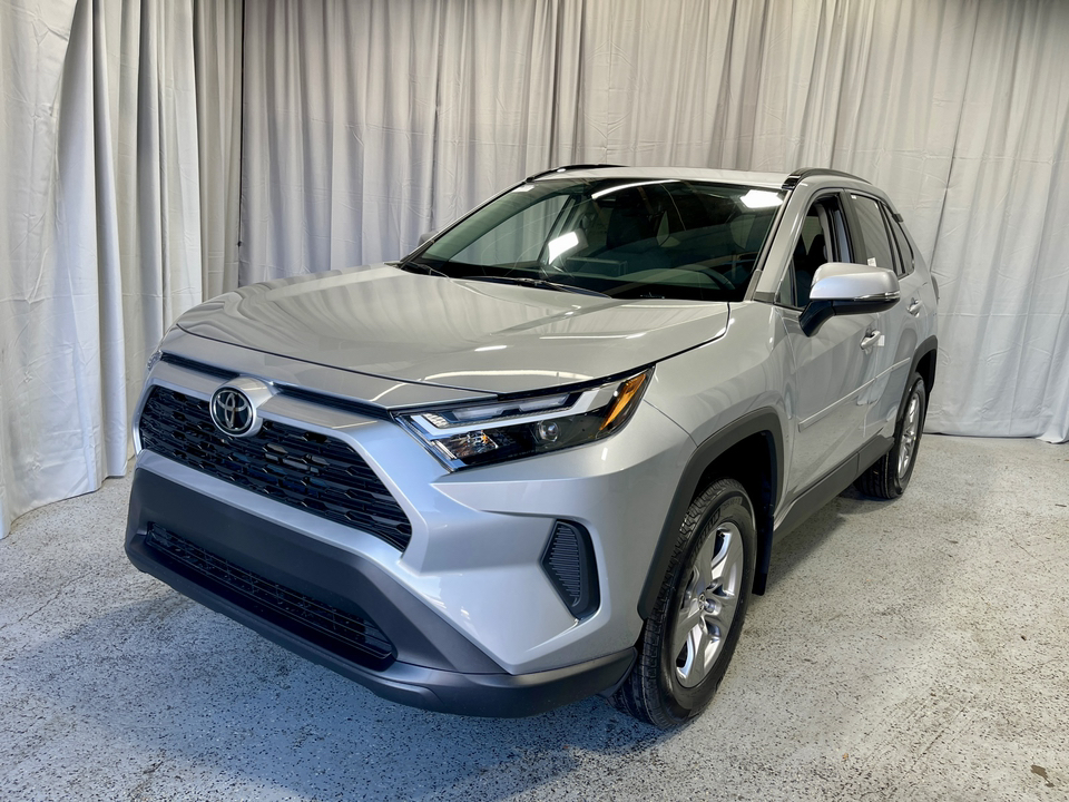 2024 Toyota RAV4 XLE 1