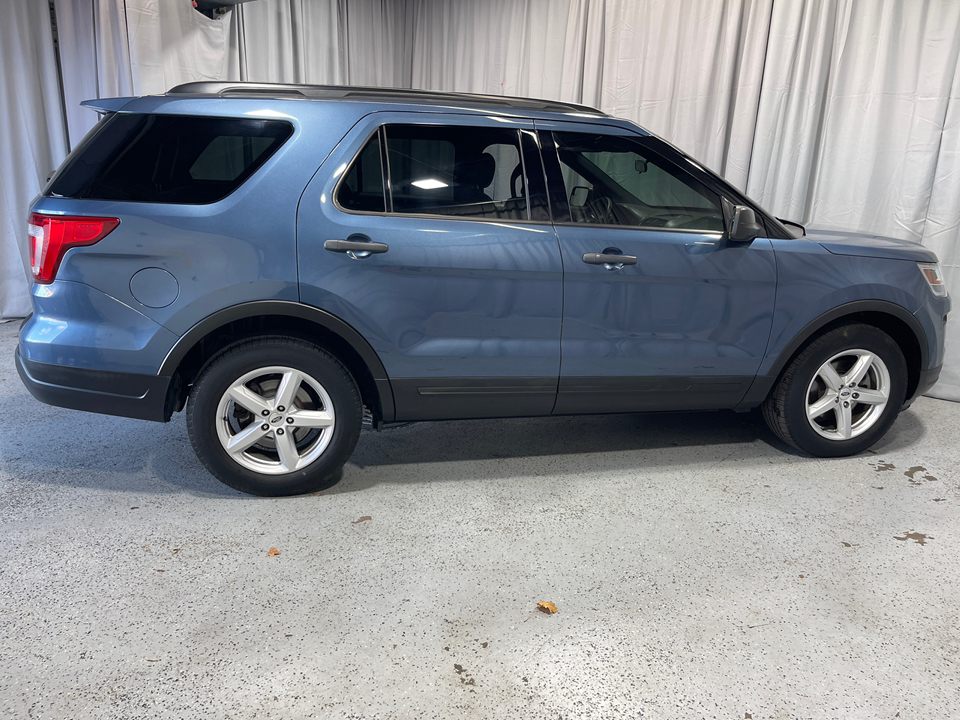 2018 Ford Explorer Base 3