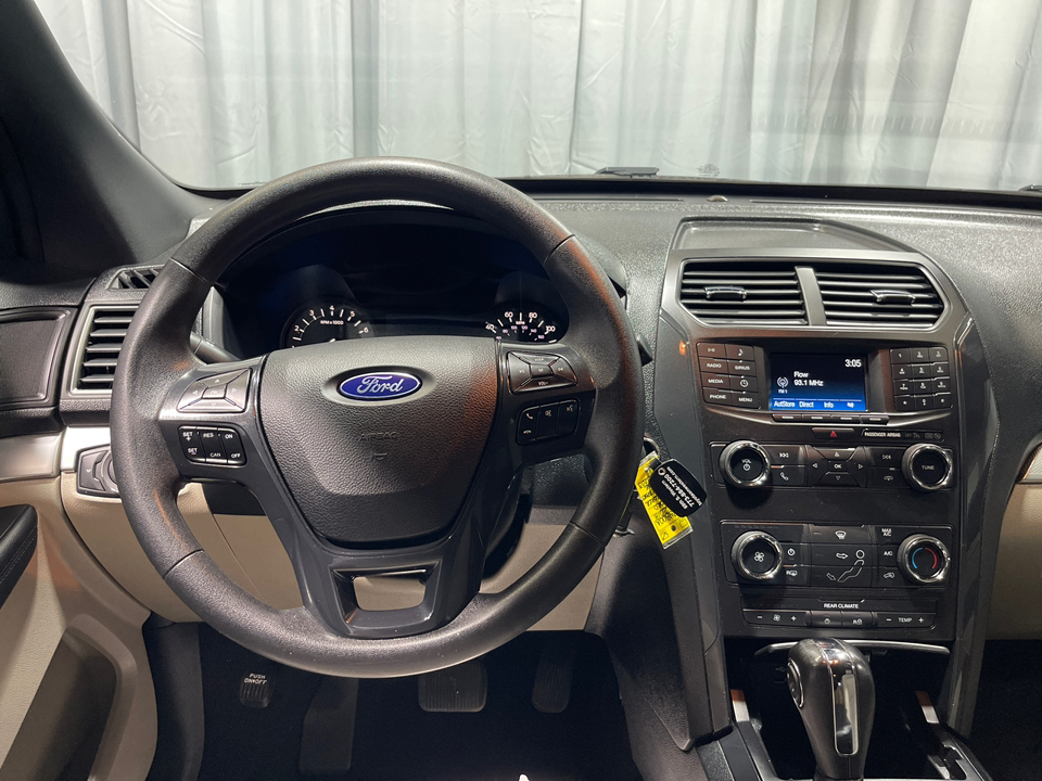 2018 Ford Explorer Base 20