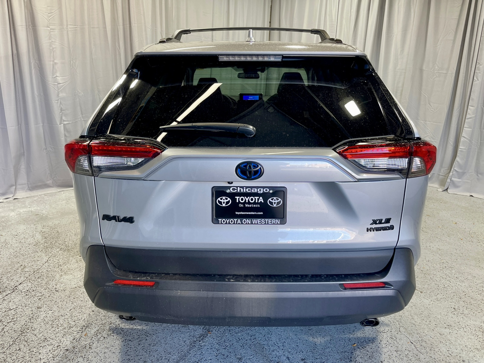 2024 Toyota RAV4 Hybrid XLE Premium 7