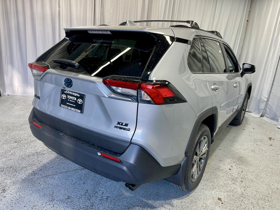 2024 Toyota RAV4 Hybrid XLE Premium 9