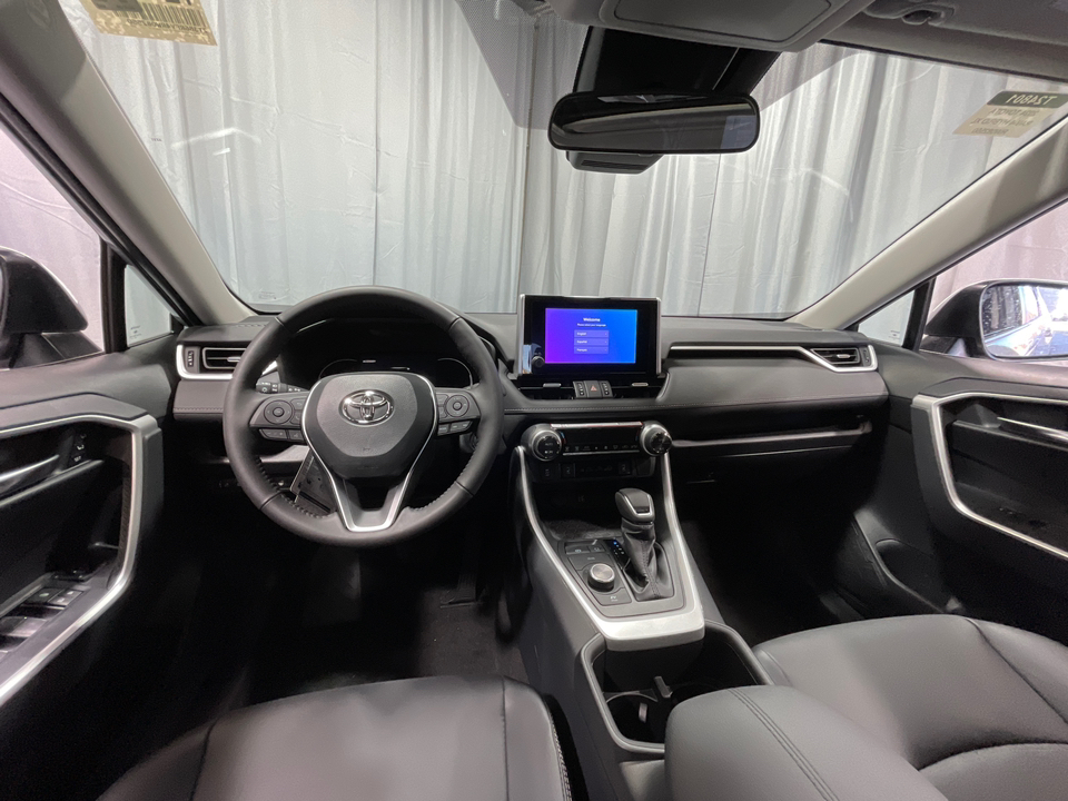 2024 Toyota RAV4 Hybrid XLE Premium 22