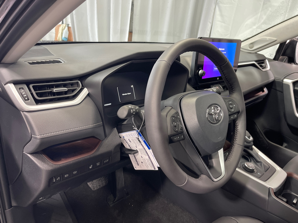 2024 Toyota RAV4 Hybrid Limited 16