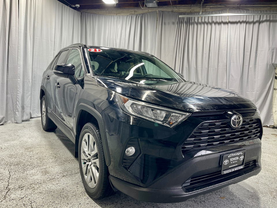 2021 Toyota RAV4 XLE Premium 1