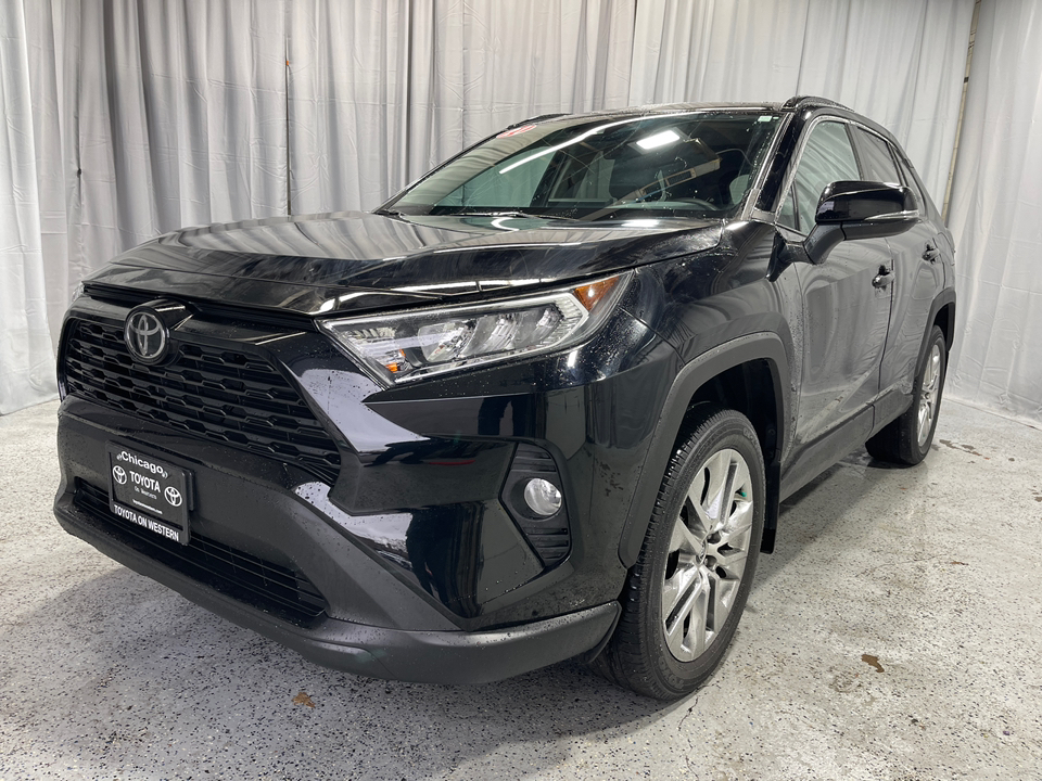 2021 Toyota RAV4 XLE Premium 13