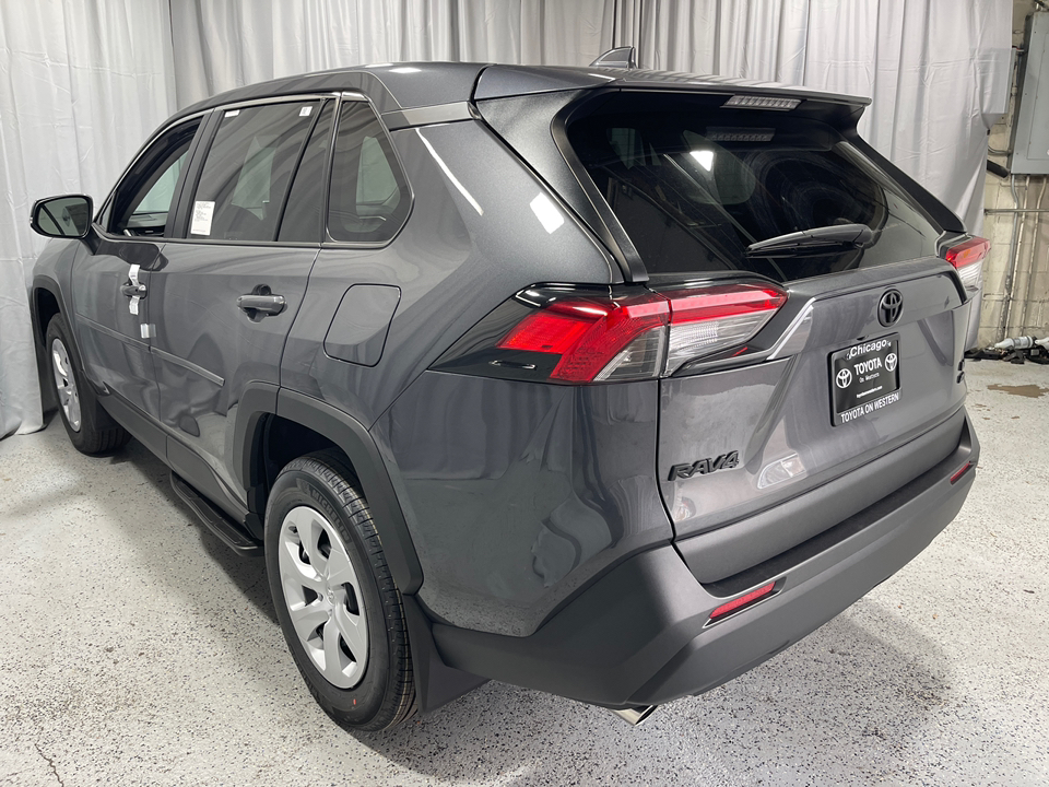 2024 Toyota RAV4 LE 5