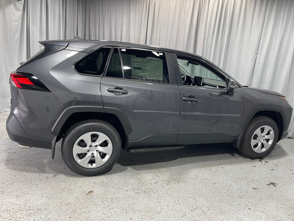 2024 Toyota RAV4 LE 11