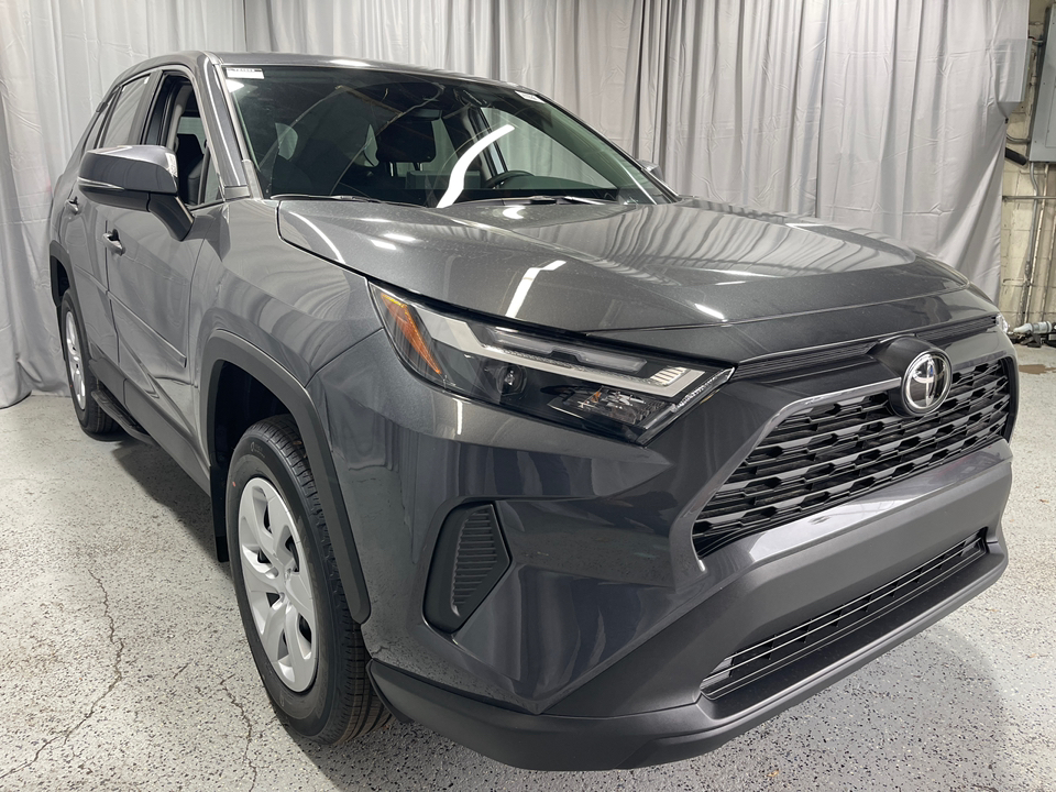 2024 Toyota RAV4 LE 45