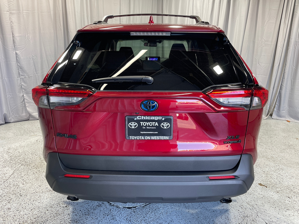 2024 Toyota RAV4 Hybrid XLE 7