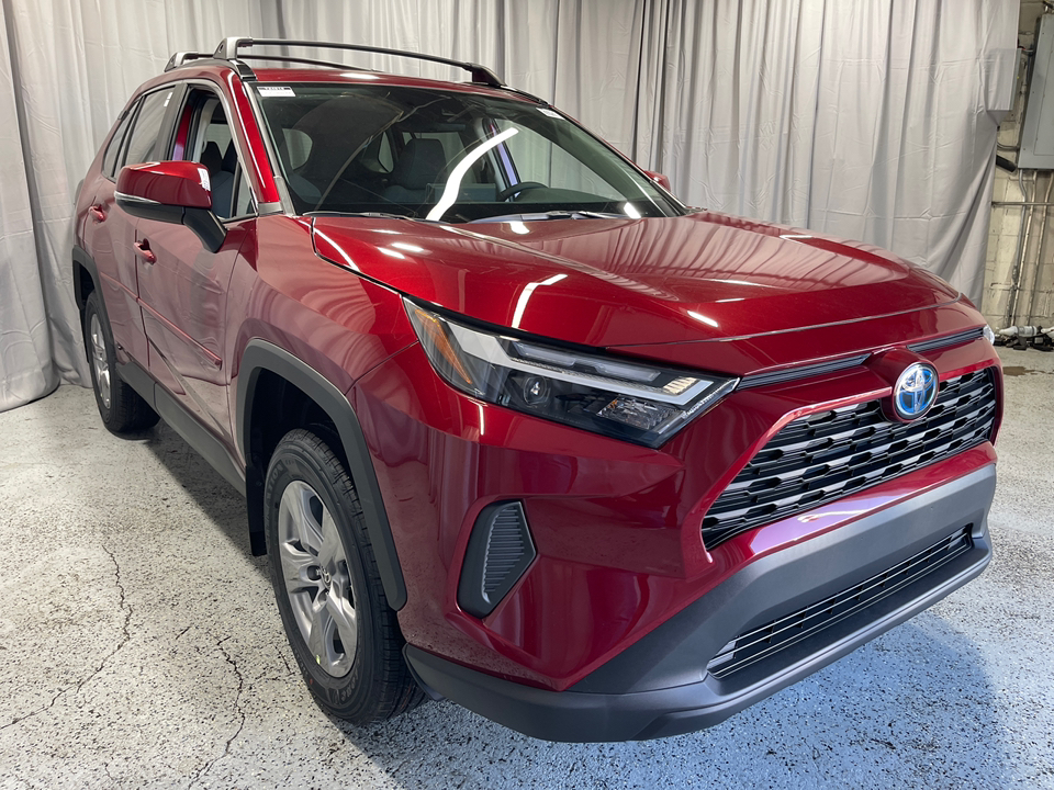 2024 Toyota RAV4 Hybrid XLE 13