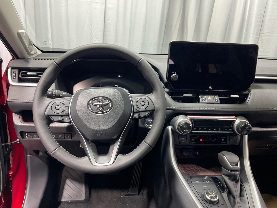 2024 Toyota RAV4 Hybrid Limited 8