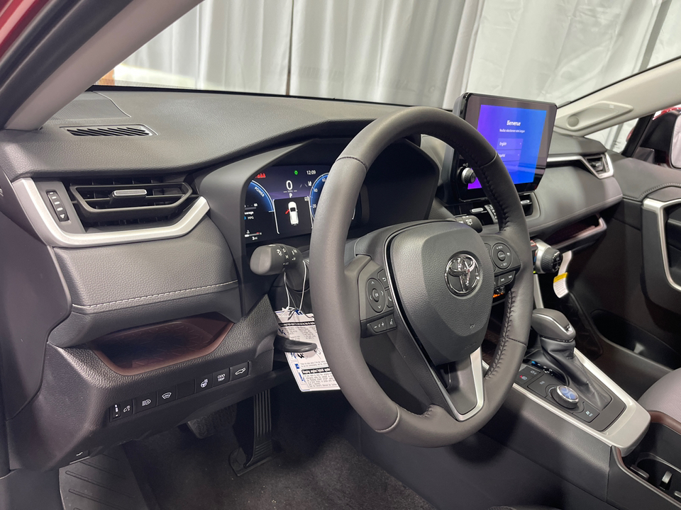 2024 Toyota RAV4 Hybrid Limited 15