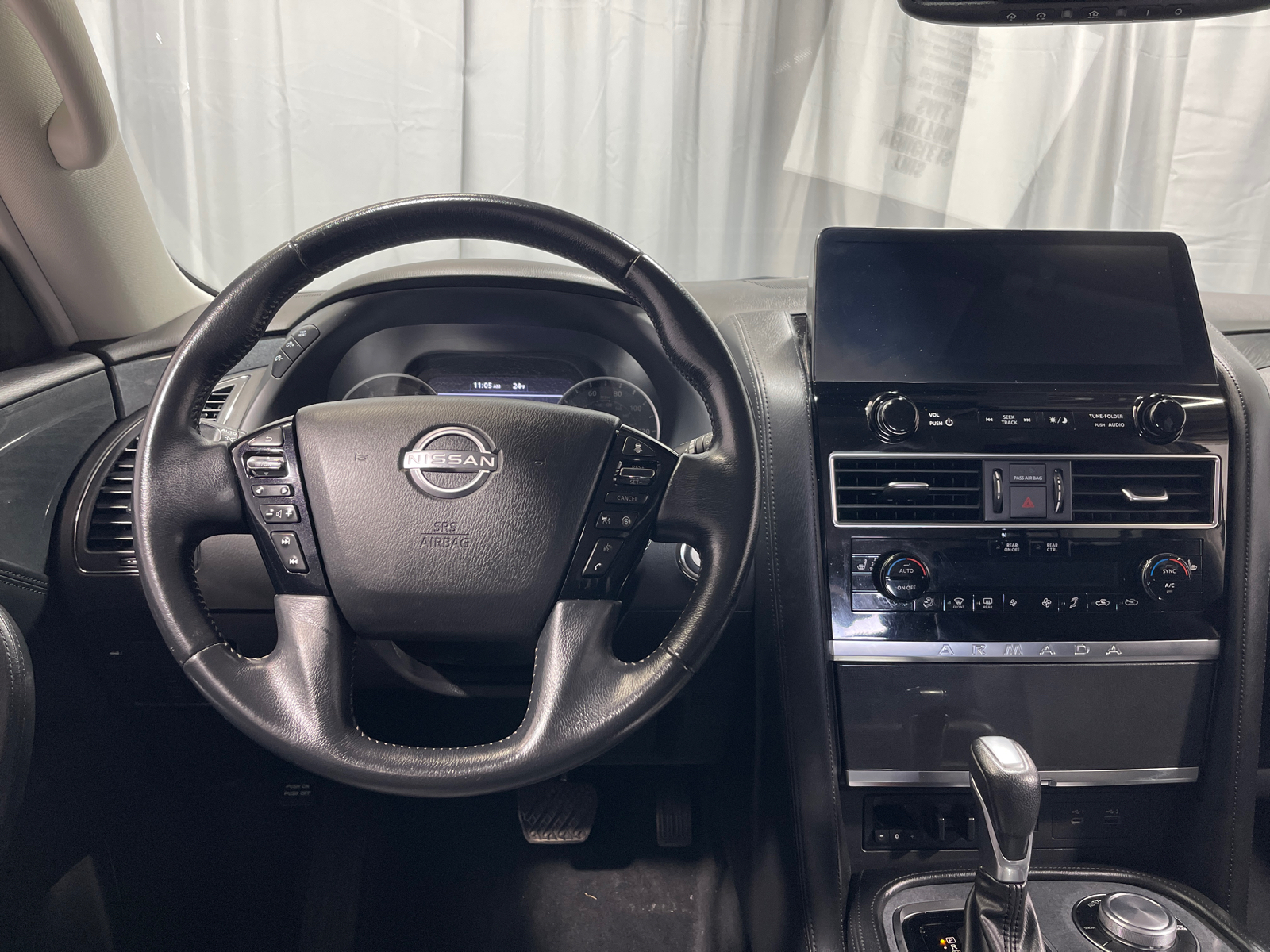 2021 Nissan Armada SV 25